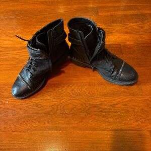 Black Leather Women’s Boots